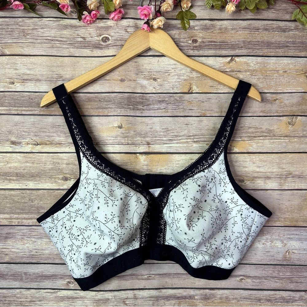 Cacique Floral Lace Trim Detail Bra